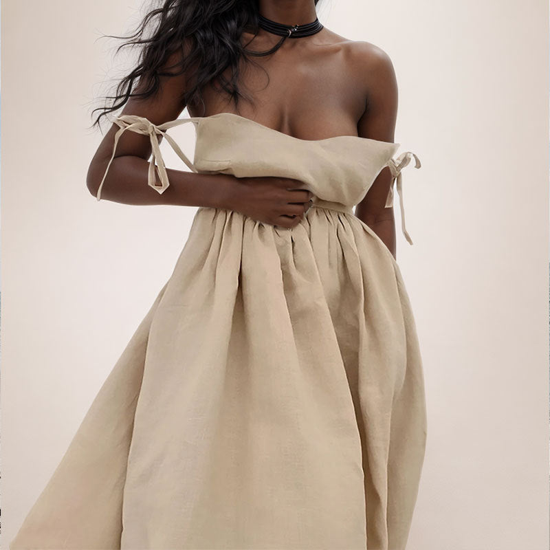 Minimalist V-Neck Maxi – Timeless Elegance