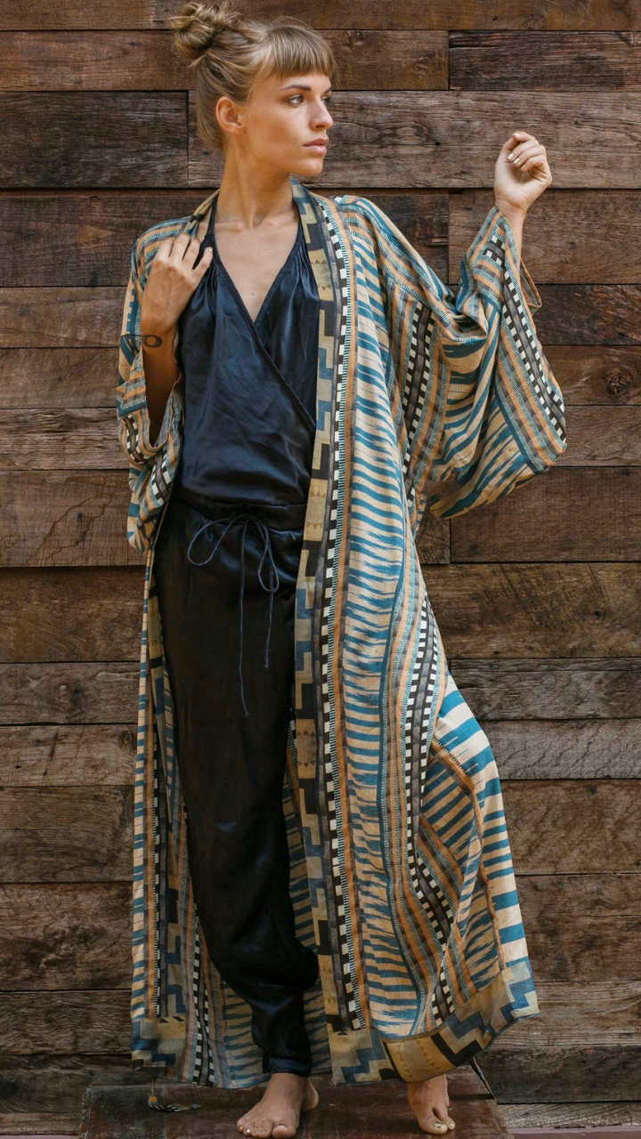 Boho Floral Kimono – Lightweight Beach Cover-Up