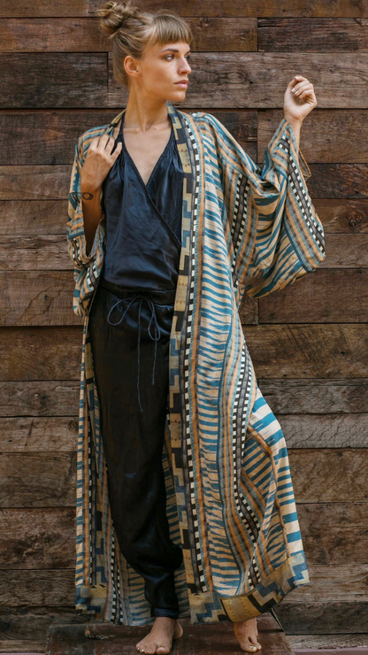 Boho Floral Kimono – Lightweight Beach Cover-Up