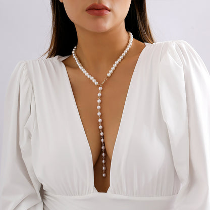 Classic Pearl Necklace – Long and Minimalist